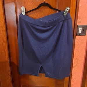Avenue Dark Blue Knit Skirt